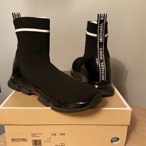 Michael Kors Kendra Bootie